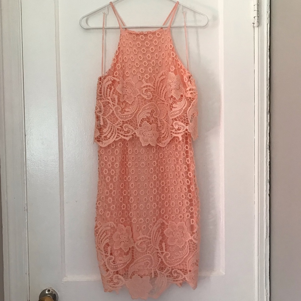 BB Dakota Peach lace dress